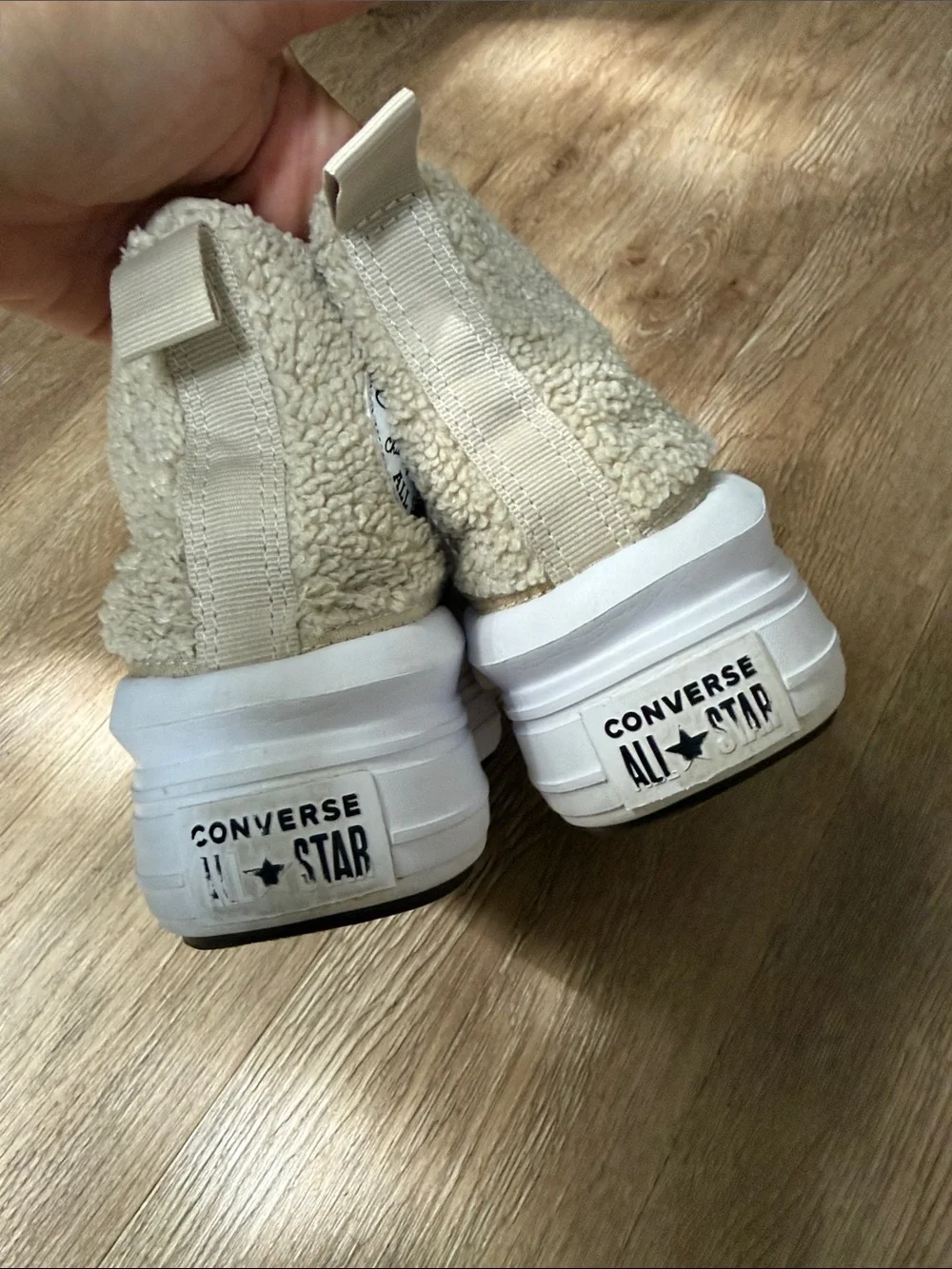 Converse Kids Beige Sherpa Chuck Taylor Platform High-Tops